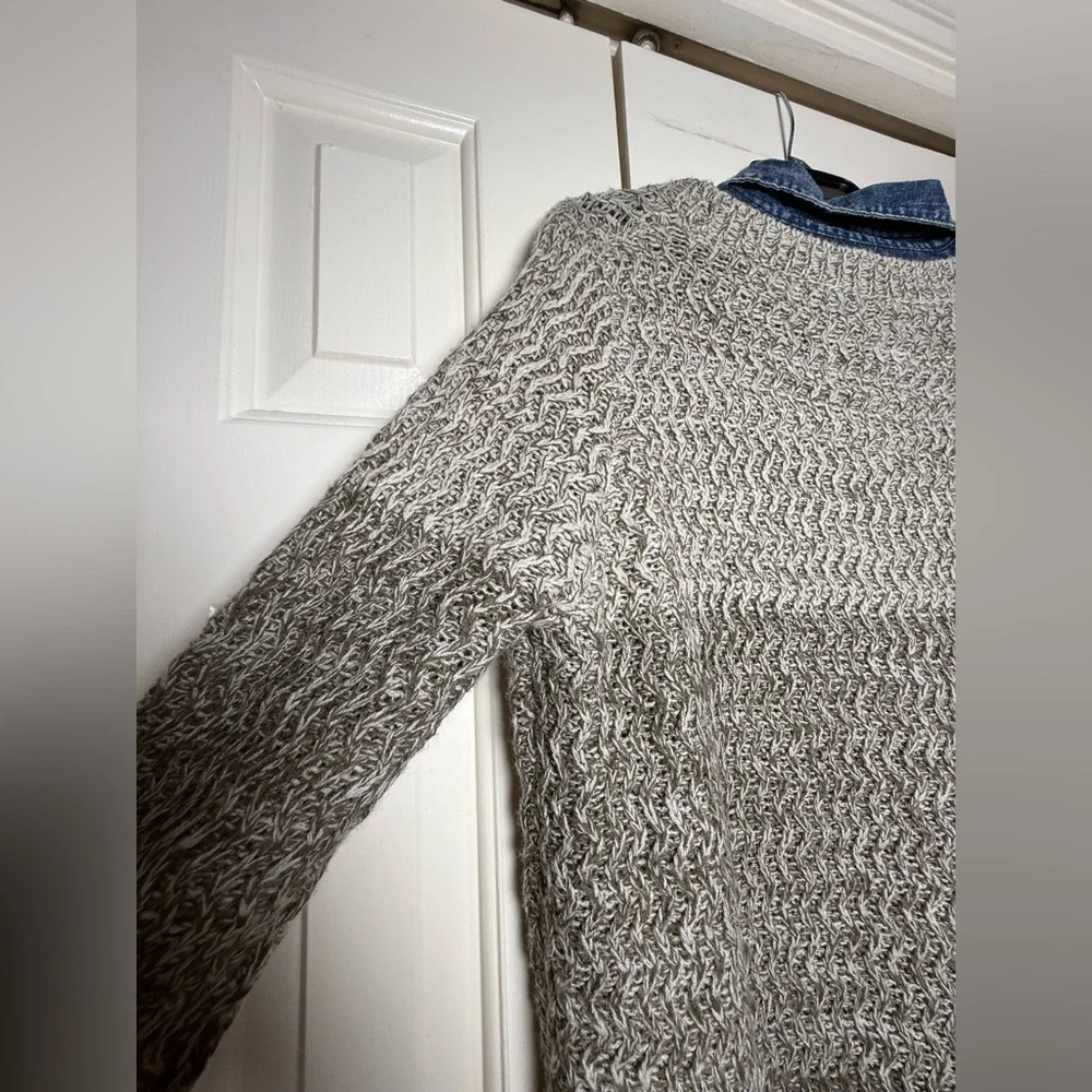Easel Multi-tone Beige Sweater With Acid Wash Jean Collar Top‎